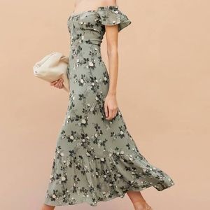 Reformation butterfly dress 🦋